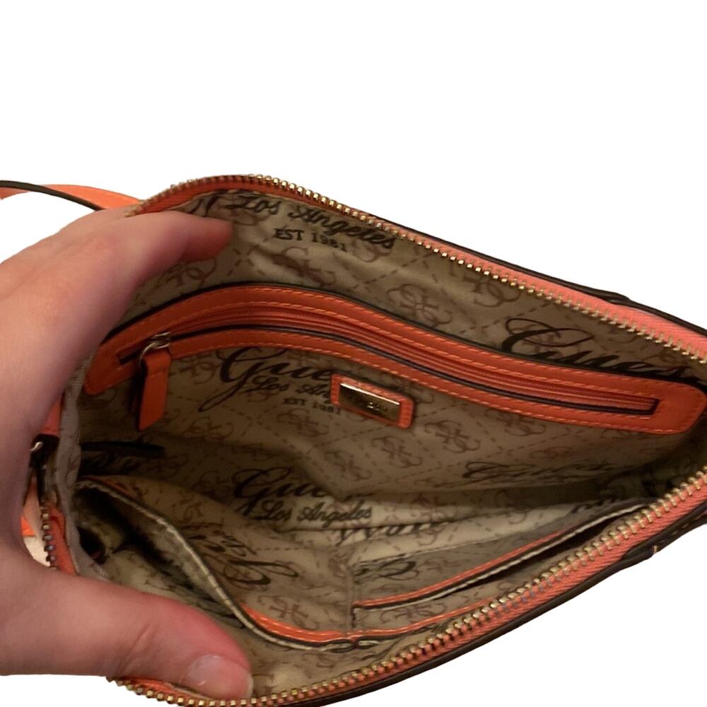Guess Coral Crossbody Bag NWOT - Picture 4 of 5